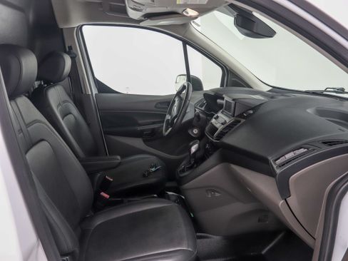 Used 2020 Ford Transit Connect XL FWD image 16