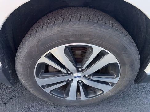 Used 2019 Subaru Outback 2.5i Limited w/ Popular Package #2 image 30