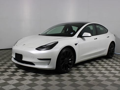 Used 2023 Tesla Model 3 Performance image 25