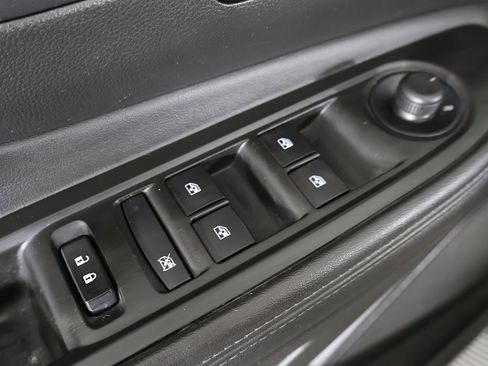 Used 2018 Buick Encore Preferred image 30