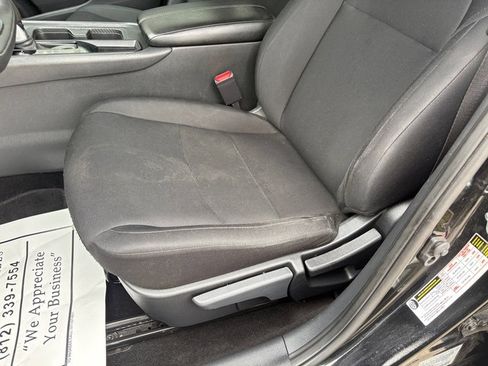 Used 2024 Nissan Sentra S FWD image 12