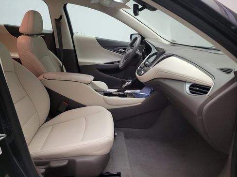 Used 2022 Chevrolet Malibu LT w/ Leather Package FWD image 21