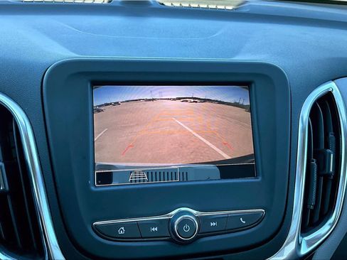 Used 2024 Chevrolet Equinox LS w/ LS Convenience Package FWD image 42