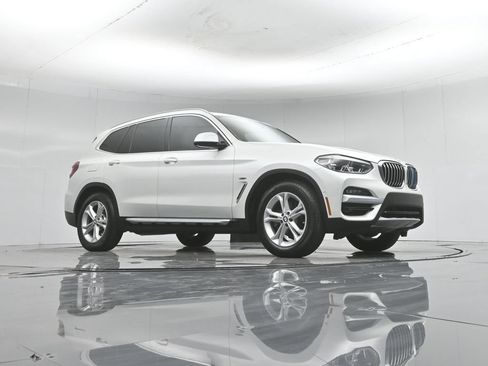 Used 2020 BMW X3 sDrive30i w/ Executive Package RWD image 4