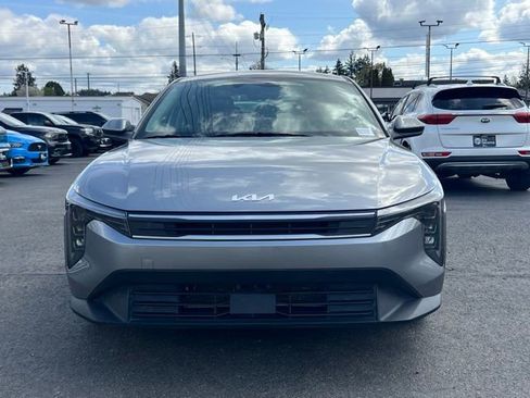 Used 2025 Kia K4 LXS FWD image 6