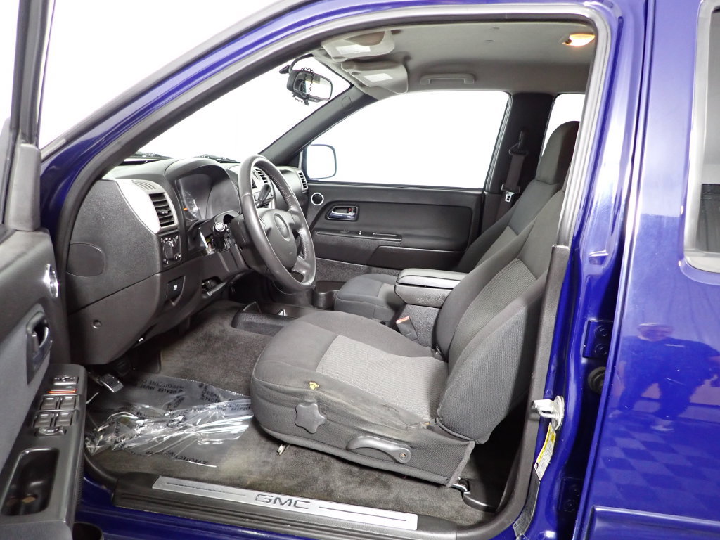 Used 2010 GMC Canyon SLE AWD/4WD image 19