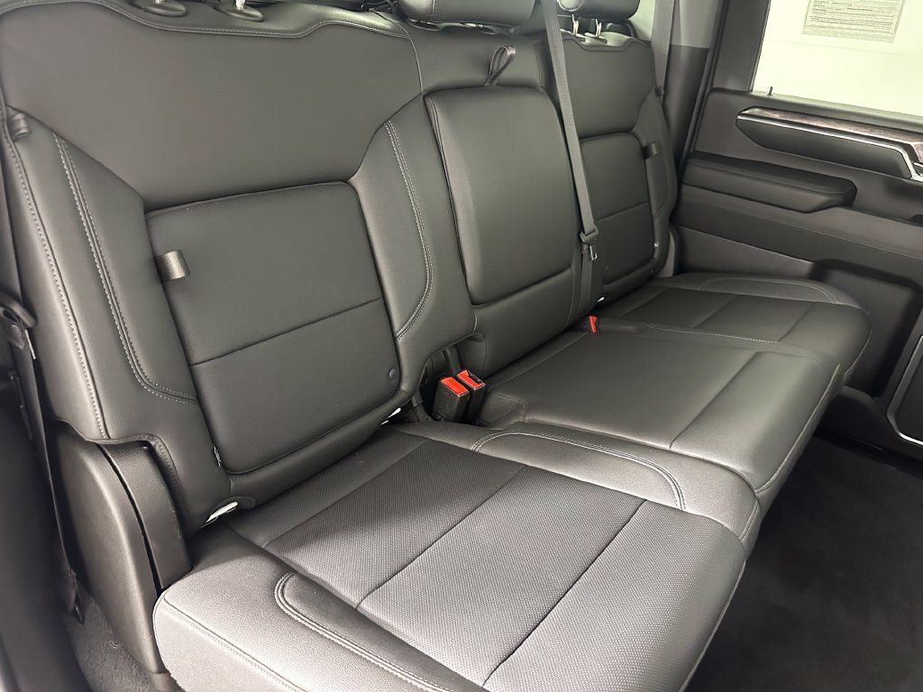 Used 2024 Chevrolet Silverado 2500 LTZ w/ LTZ Plus Package AWD/4WD image 31