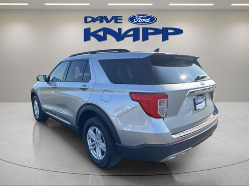Used 2023 Ford Explorer XLT w/ Equipment Group 202A AWD/4WD image 5