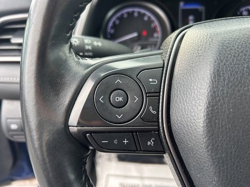 Used 2024 Toyota Camry SE image 7