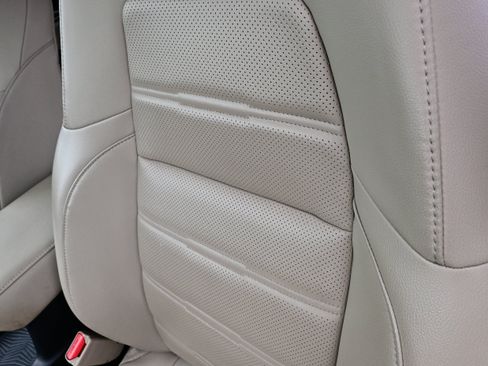 Used 2019 Honda CR-V EX-L image 24