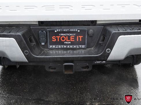 Used 2019 Ford F250 Lariat w/ Lariat Value Package image 4