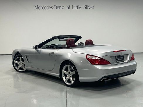 Used 2013 Mercedes-Benz SL 550 image 5
