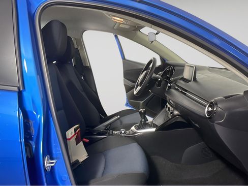 Used 2018 Toyota Yaris iA image 5