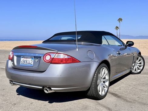 Used 2007 Jaguar XK Convertible RWD image 4