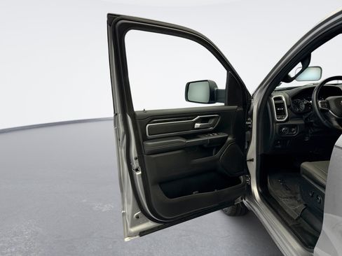 Used 2023 RAM 1500 Big Horn AWD/4WD image 9