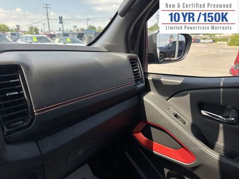 Used 2023 Nissan Frontier PRO-4X w/ Technology Package image 23