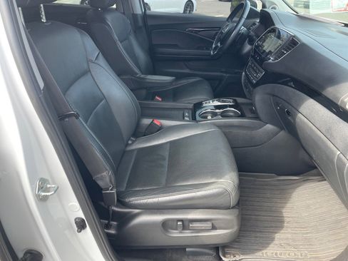Used 2021 Honda Pilot Elite image 19