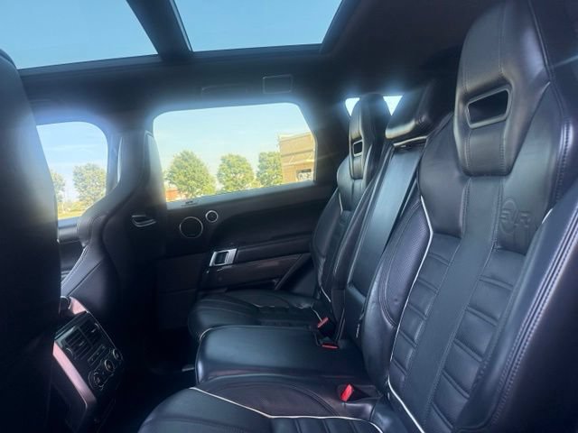 Used 2017 Land Rover Range Rover Sport SVR AWD/4WD image 18