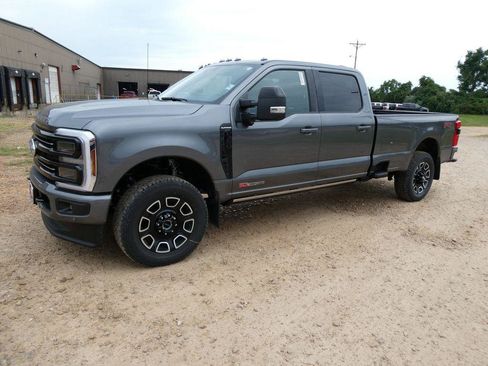 New 2026 Ford F350 Platinum w/ FX4 Off-Road Package AWD/4WD image 9