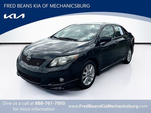 Used 2010 Toyota Corolla S FWD image 3