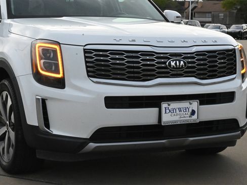 Used 2021 Kia Telluride EX w/ EX Premium Package image 30