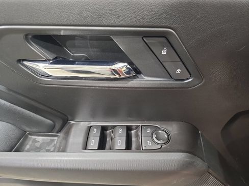 New 2026 GMC Canyon Elevation w/ Convenience Package RWD image 28