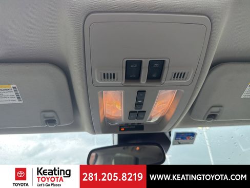 Used 2014 Cadillac SRX Luxury w/ Driver Awareness Package image 23