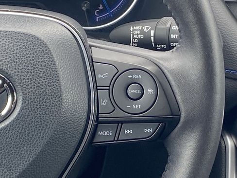 Certified 2022 Toyota RAV4 XSE AWD/4WD image 18