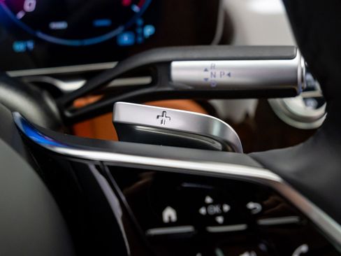 Certified 2025 Mercedes-Benz S 500 4MATIC image 27