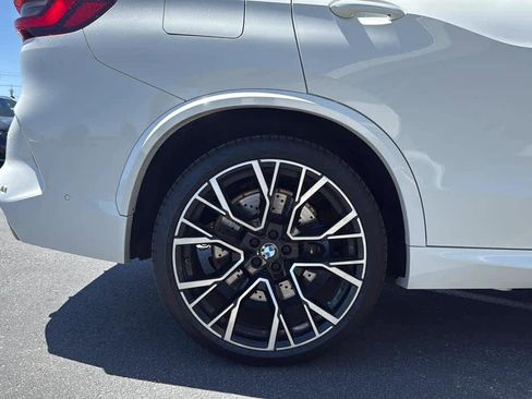 Used 2021 BMW X5 M w/ Executive Package AWD/4WD image 11