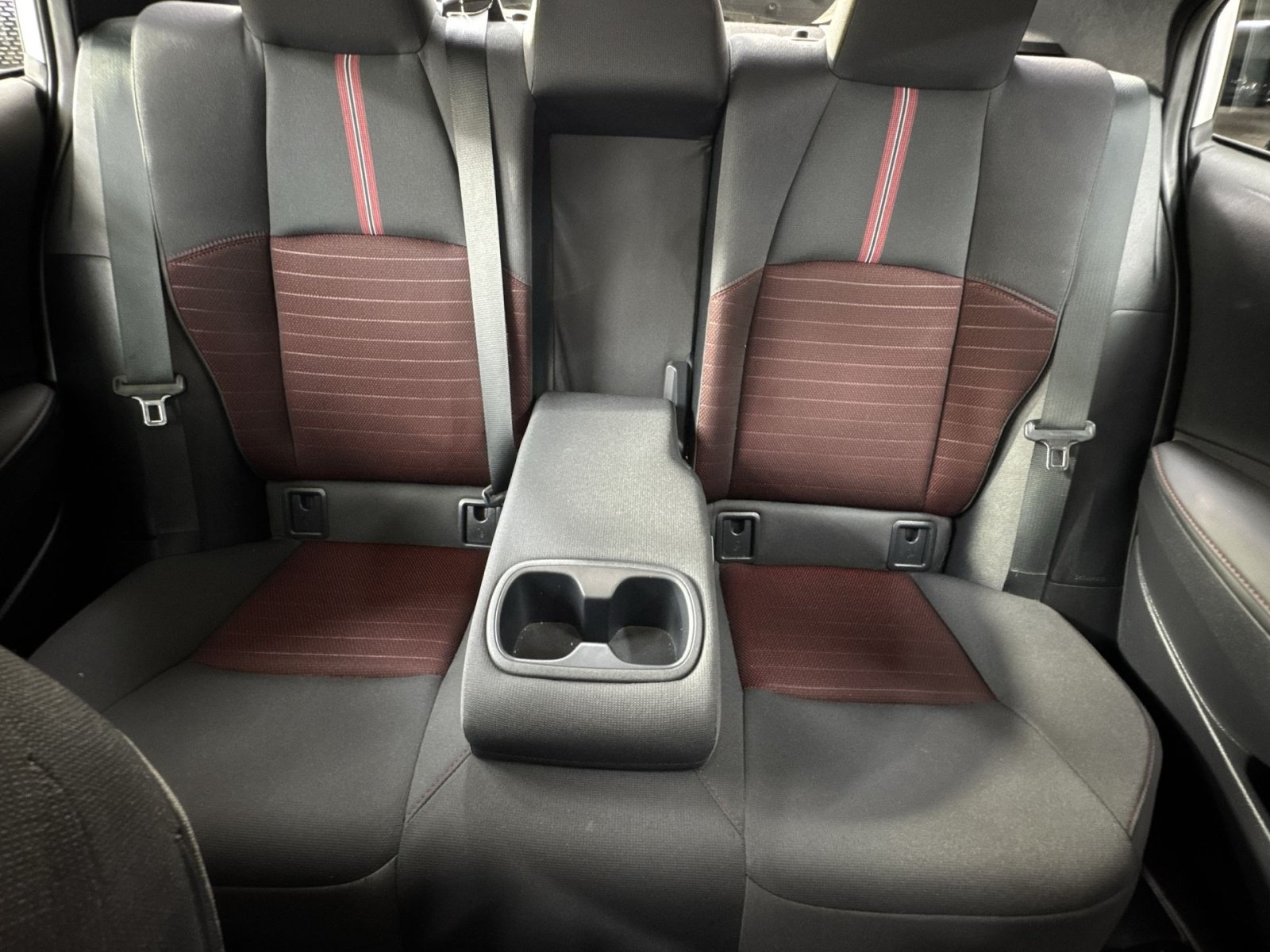 Used 2025 Toyota Corolla SE FWD image 15