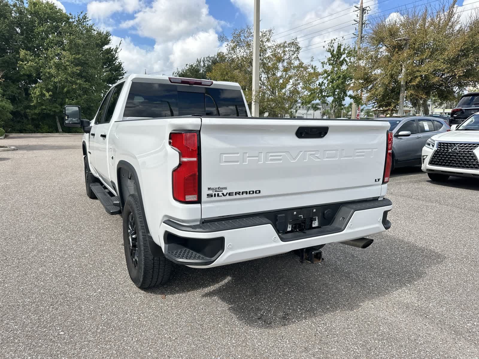 Used 2024 Chevrolet Silverado 2500 LT w/ Z71 Sport Edition AWD/4WD image 4