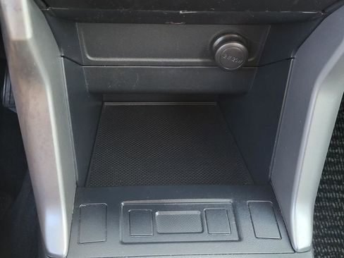 Used 2018 Subaru Forester 2.5i w/ Alloy Wheel Package image 23