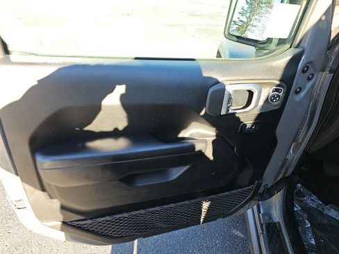 Used 2020 Jeep Gladiator Rubicon w/ LED Lighting Group image 20