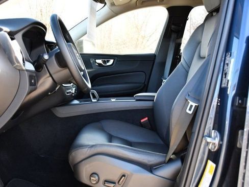 Certified 2025 Volvo XC60 B5 Plus image 12