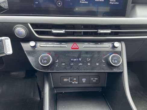 Used 2024 Hyundai Sonata SEL FWD image 27