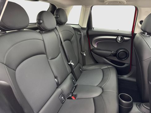Used 2023 MINI Cooper 4-Door Hardtop FWD image 43