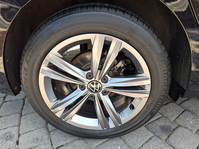Used 2023 Volkswagen Jetta SE FWD image 11