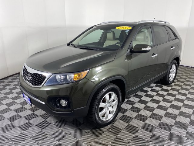 Used 2013 Kia Sorento LX w/ Convenience Pkg FWD image 9