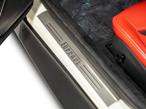 Used 2022 Ferrari Roma image 65