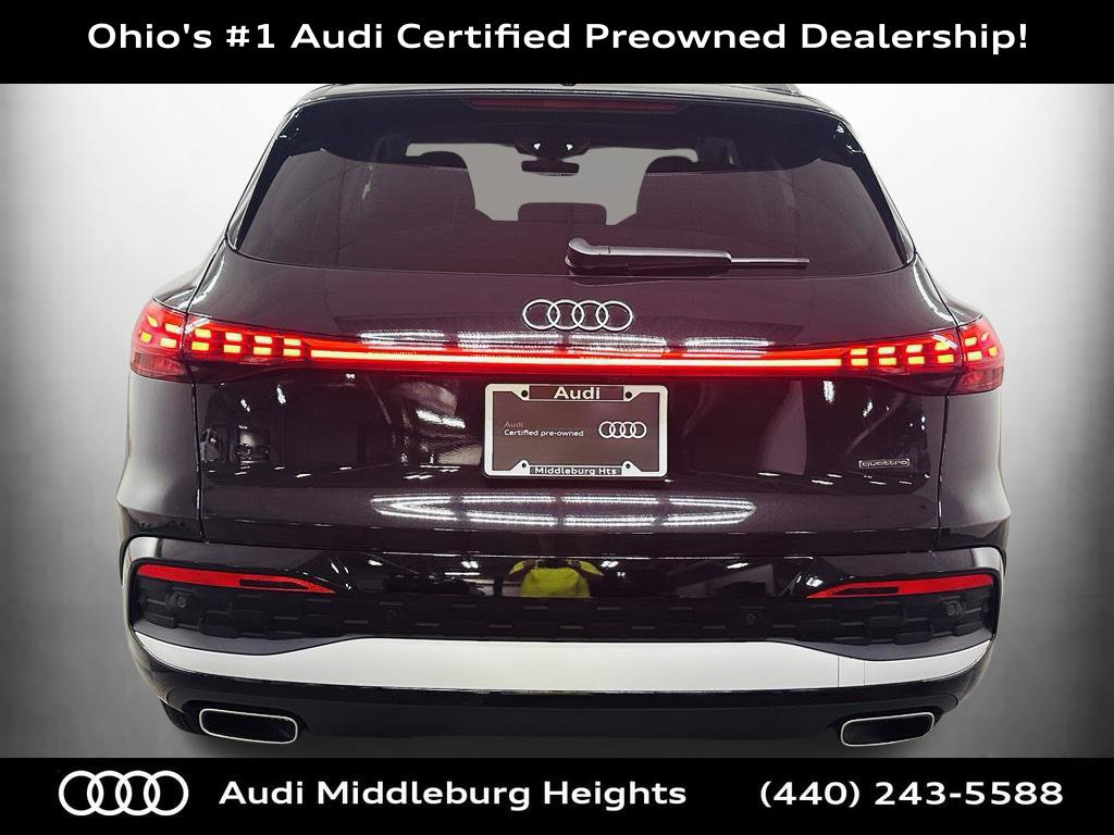 Certified 2025 Audi Q5 Premium Plus w/ Premium Plus AWD/4WD image 8