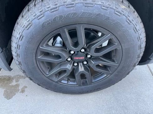 Certified 2026 GMC Sierra 1500 Elevation w/ Elevation Select Package AWD/4WD image 21