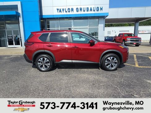 Used 2023 Nissan Rogue SV AWD/4WD image 1