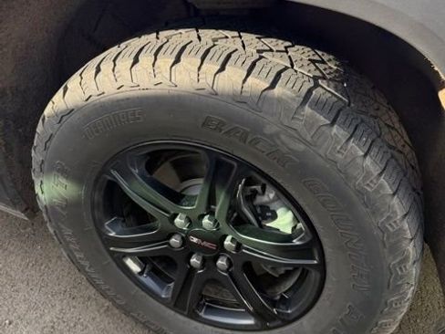 Used 2021 GMC Acadia AT4 w/ Trailering Package image 11