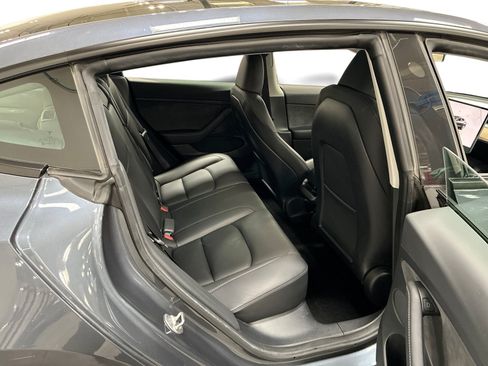 Certified 2023 Tesla Model 3 Standard Range RWD image 11