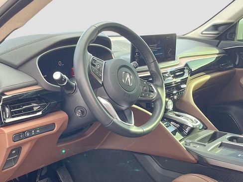 Used 2025 Acura MDX w/ Technology Package image 9