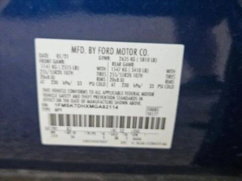 Used 2021 Ford Explorer XLT w/ Equipment Group 202A RWD image 22