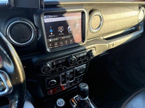 Used 2020 Jeep Gladiator Rubicon image 23