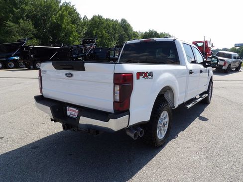 Used 2020 Ford F250 XLT w/ FX4 Off-Road Package AWD/4WD image 7