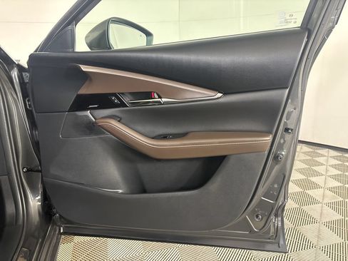 Used 2023 MAZDA CX-30 AWD 2.5 S w/ Premium Package image 30